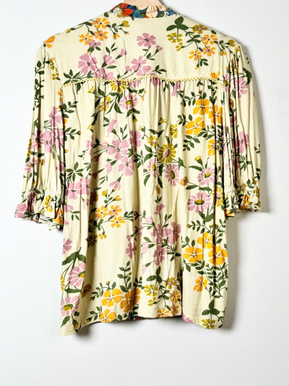 Bl-nk London Stephanie Multi Color Floral Pattern Top Sz Medium - Picture 9 of 12